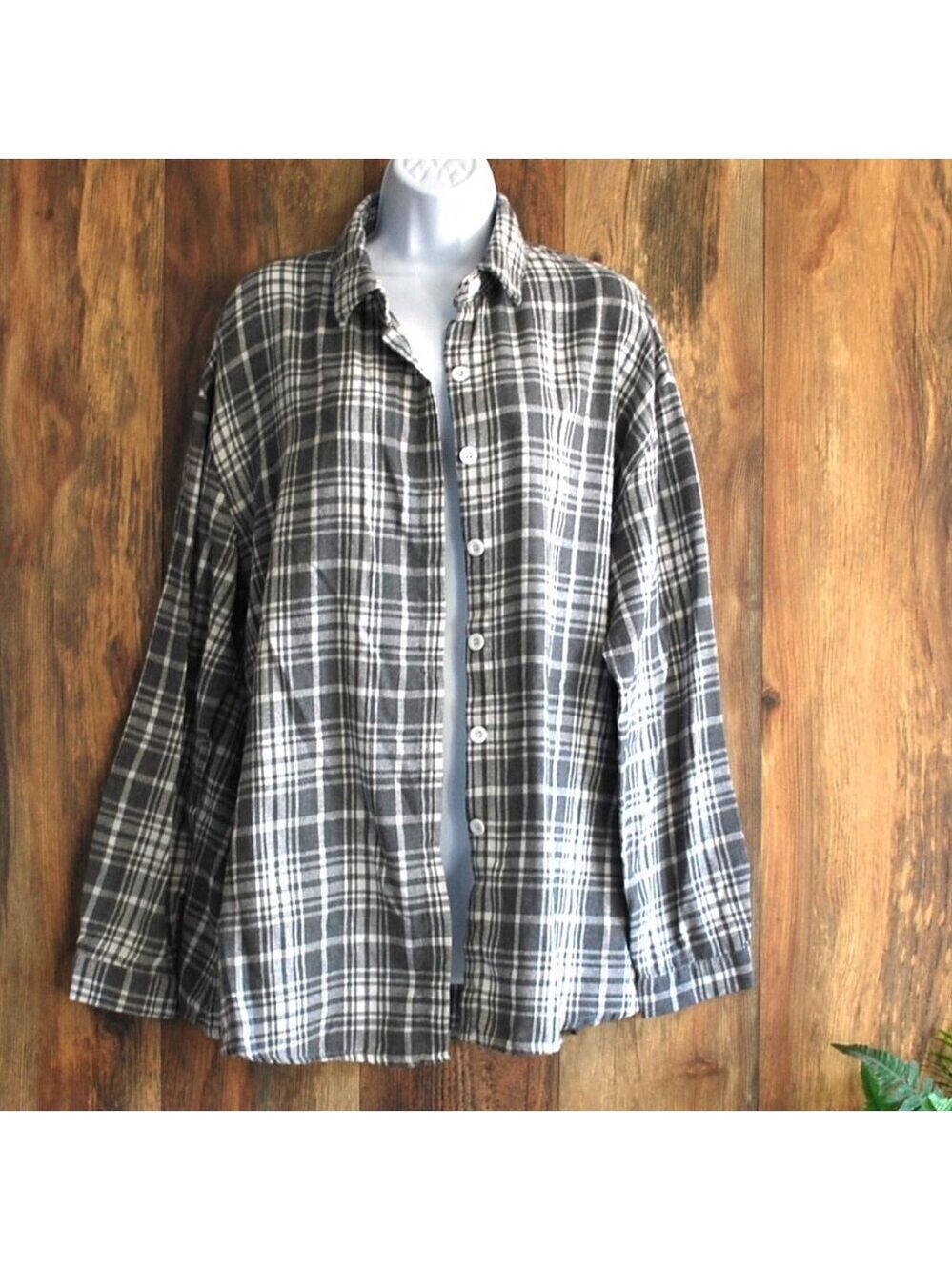 Plus Size Gray/White Button Down Long Sleeve Shirt XXL